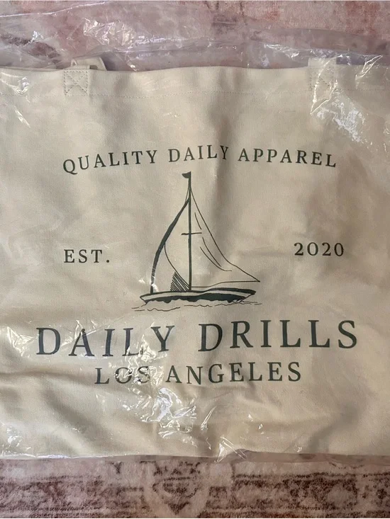 NWT - Daily Drills Mystery Canvas Tote with Navy Print