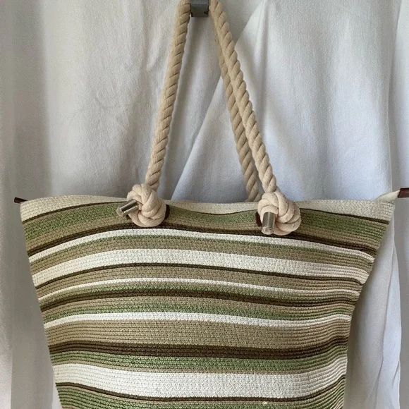 Women’s straw design woven multi color thick braided strap large beach bag