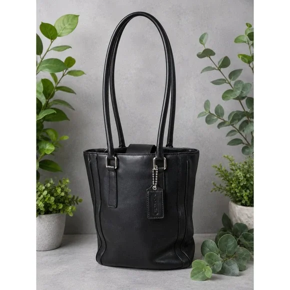 V11 Coach Bonnie's Legacy vintage tote