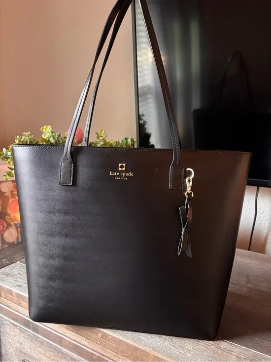 kate spade black leather tote with bow charm