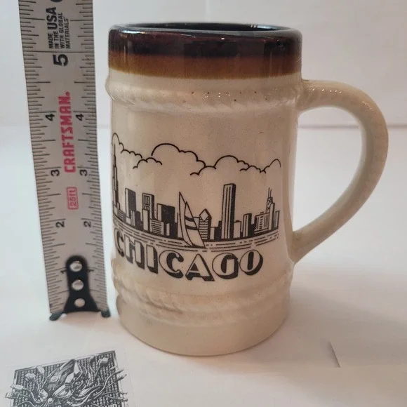 Vintage Chicago Illinois Ceramic Beer Stein Collectible Decoration City‎ Skyline
