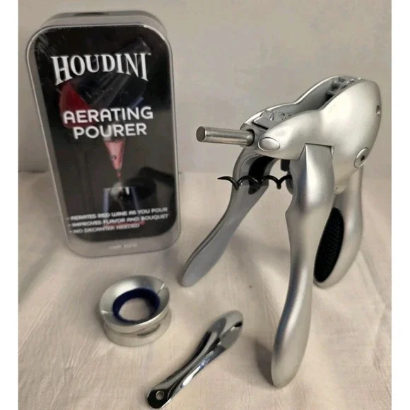 Houdini‎ Silver Aerating Pourer Set