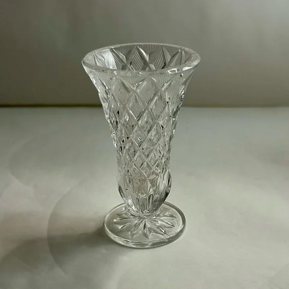 Geometric Cut Art Deco Inspired Glass Shot Glass