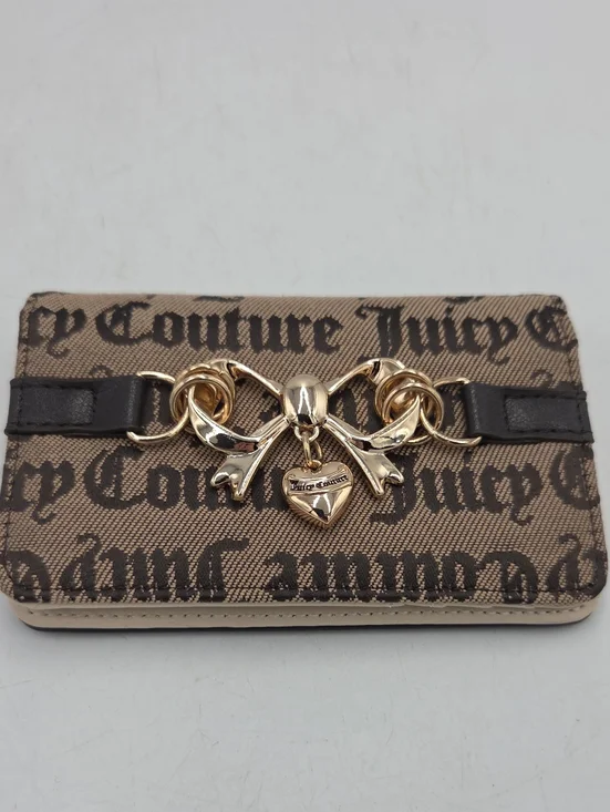Juicy Couture My Heart Bongs To Juicy Wallet