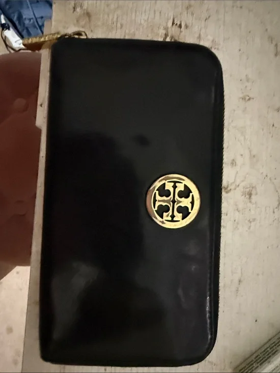 🤩 Tory Burch Black Carson Zip Continental Wallet 🤩