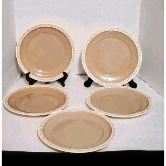 Harkerware Chesterton Beige Tan Plates Medium Lunch Plate 5 Pc Lot 9.25