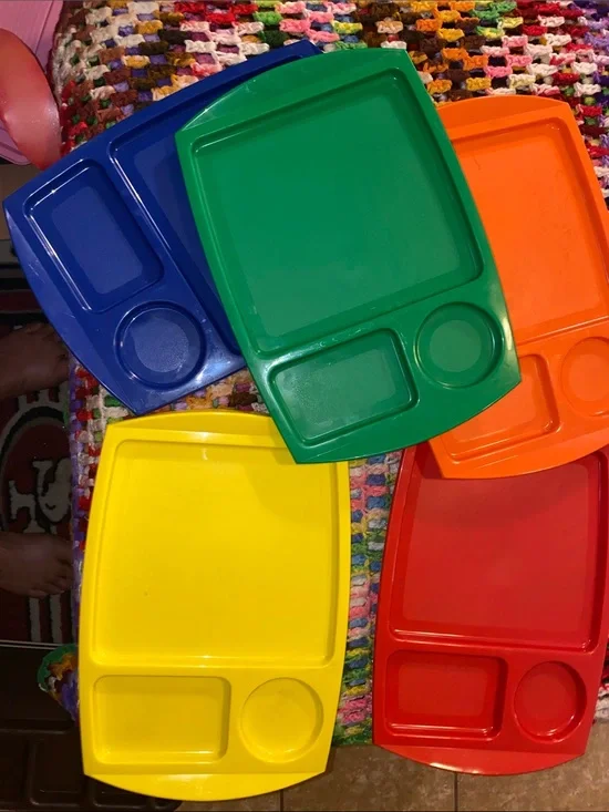 Vintage Plastic Snack/Picknick and Activity Tray - Multi-Color Set of 5