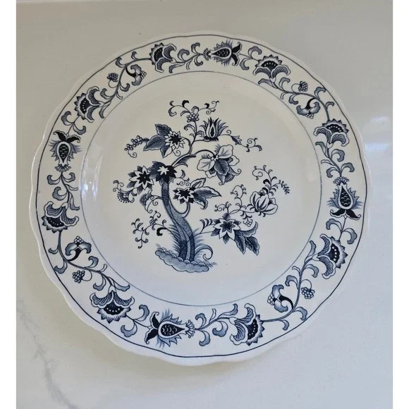 Nikko Japan Blue Peony Ironstone Scalloped Dinner Plate Floral Blue White