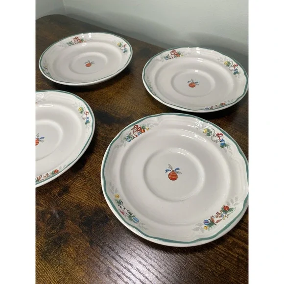 International Country Christmas Saucers 6.25
