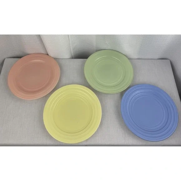 Hazel Atlas Platonite Moderntone Pastel 7