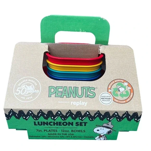 Replay Peanuts Luncheon Camping Set Kids Dishes (4 plates & 4 Bowls) GIFT NEW