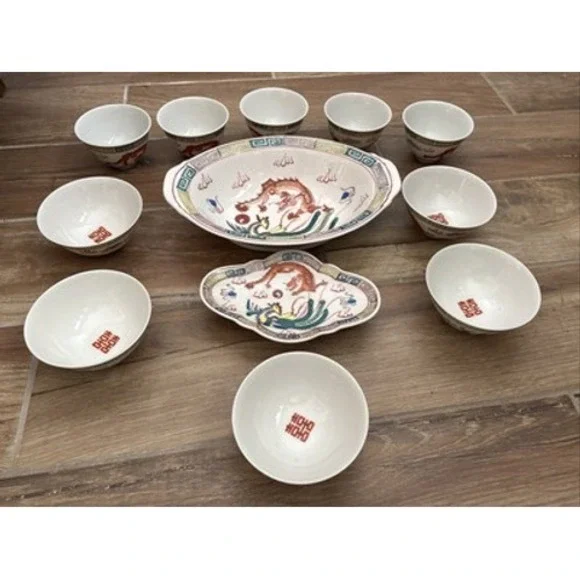Japanese dishes oval platter, smaller platter, 5 Cups, 5 Bowls‎