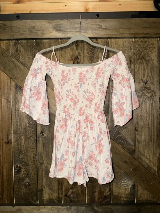 Hollister Cream Knit Romper with Pink & Blue Floral‎ Print