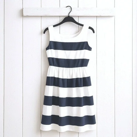 Bee Darlin Dress Womens 10 Navy White Fit Flare Nautical Striped Business Casual
