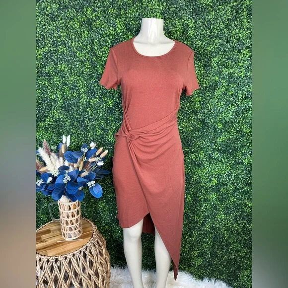 Nwt Chocolate brown ribbed asymmetrical faux‎  Dress