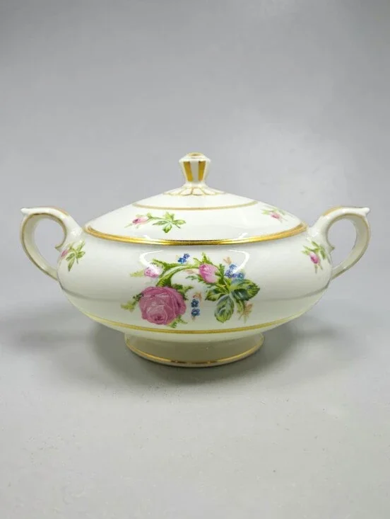 Lamberton Betty Lou Pattern Lidded Round Vegetable Dish Pink Flowers Gold Trim