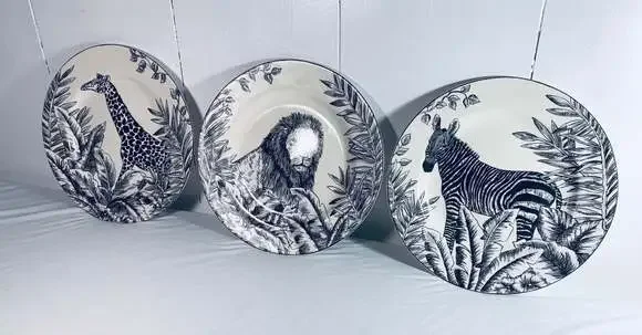 Safari Plates Lion, Zebra , Giraffe Atelier 8”