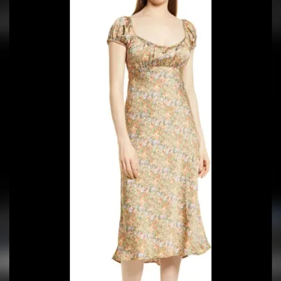 Amuse Society Floral Scoop Neck Midi Dress in Green