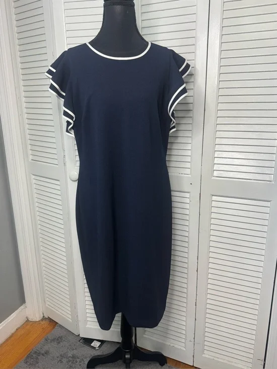 Tommy Hilfiger Navy White Trim Classic Modest flutter Sleeve Shift Dress 14
