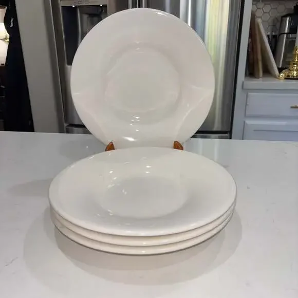 Pottery Barn Sausalito Ivory Rimmed Pasta Bowls, Set of 4