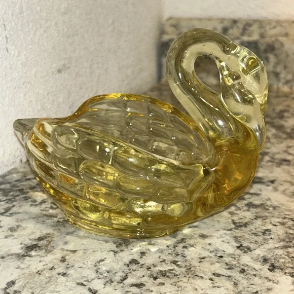 Vintage Viking Glass Amber Swan Candy‎ Dish 4.5