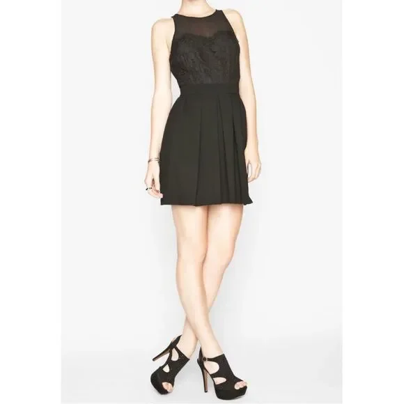 BCBGeneration Sheer Lace Bodice Little Black Pleated Mini Dress Sexy Pockets 2