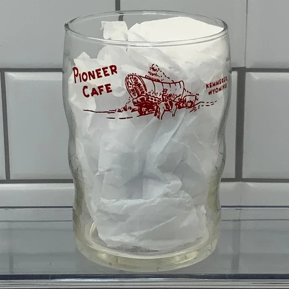 Vintage Pioneer Cafe Kemmerer Wyoming Glass Tumbler Clear Red 12oz