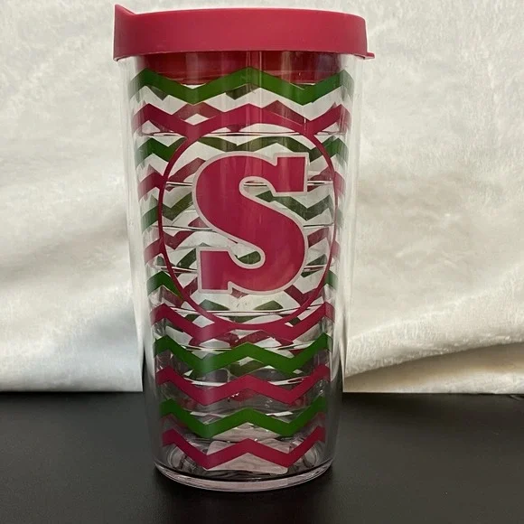 Tervis Tumbler Pink and Green Chevron with Pink Lid Monogrammed S 16oz Unused