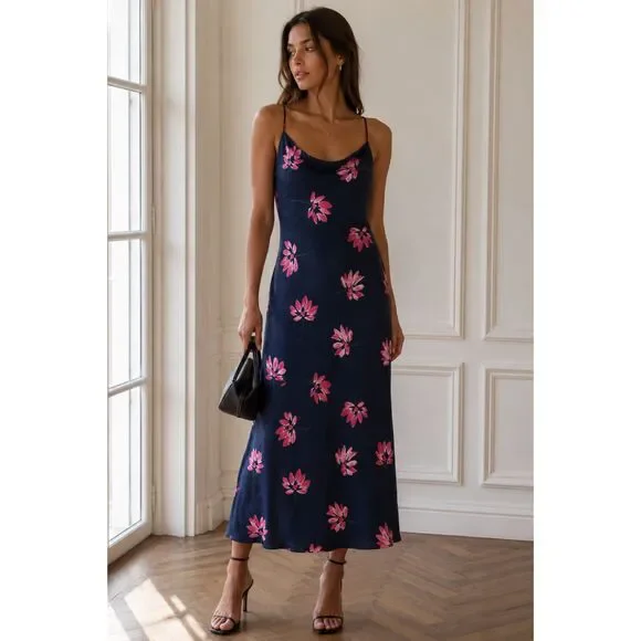 ALL IN FAVOR Floral Slip‎ Midi Dress Navy Small