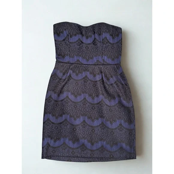Mystic Navy Blue Strapless Y2K Vintage Hoco Dress With Black Stitch Overlay Sz M