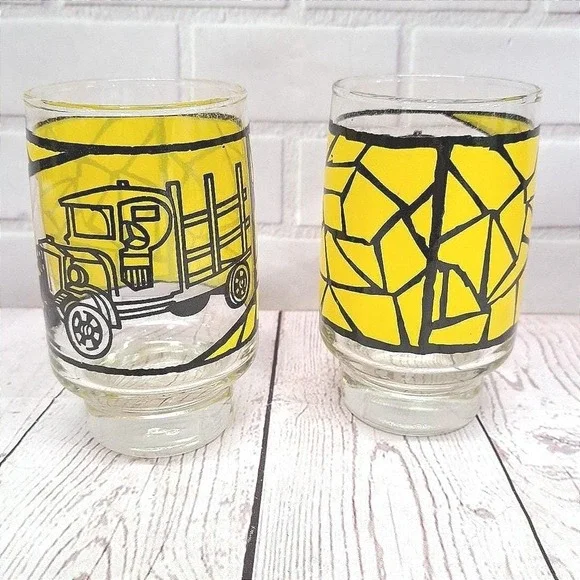 VTG Libby Saferidge Stained Glass Antique Truck Drinking 12oz Glass, Set Of 2