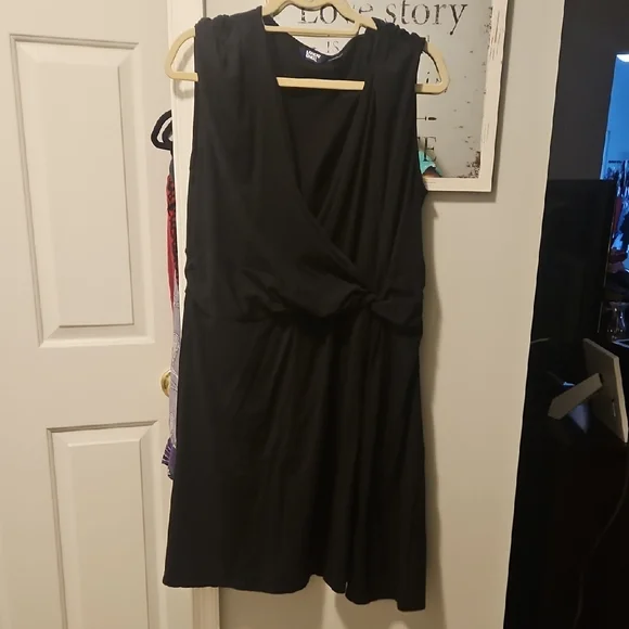Lands' End Black Sleeveless Mini‎ Dress