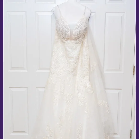 Wedding dress