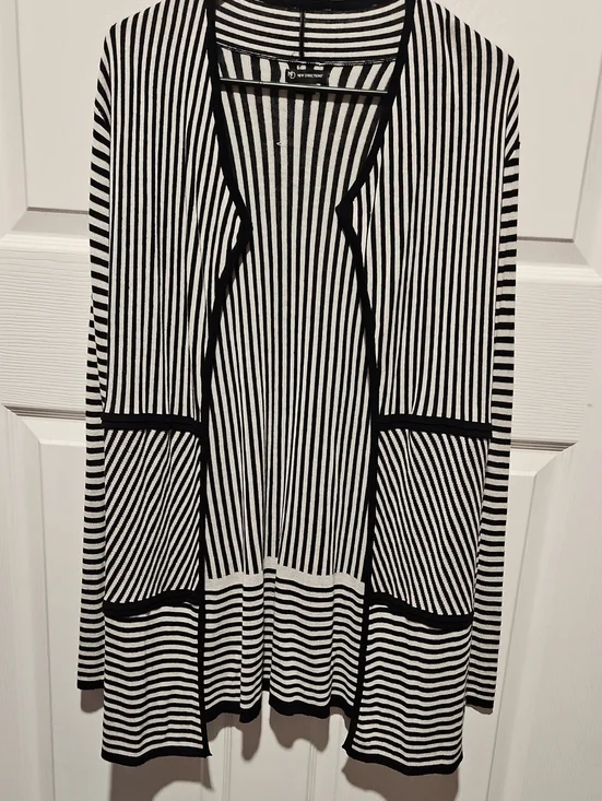 New Directions Black and White Striped Long Sleeve Open Cardigan