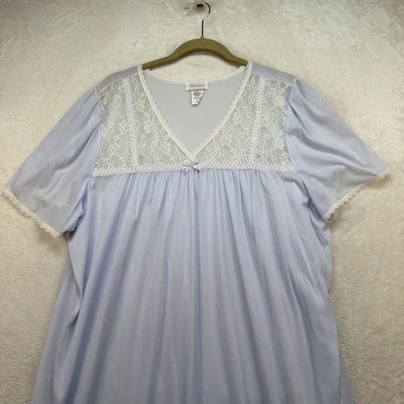 Barbizon Nightgown Womens XL Light Blue Lace Yoke Sleep Gown Full‎ Length