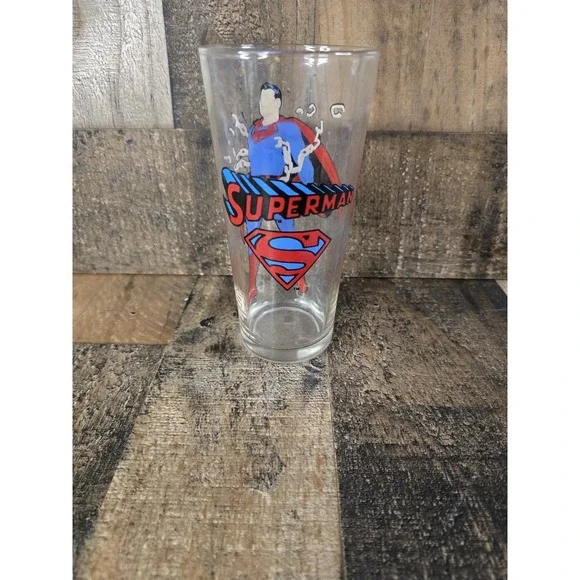 Vintage 1975 Superman Pepsi Collector Series Glass DC Comics‎ Tumbler Retro