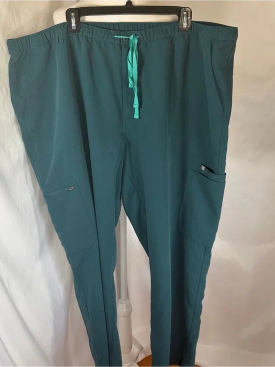 Figs Men’s Cairo Cargo Scrub Pants Teal PO#4222 Size 5XL Hospital Uniform RN MD