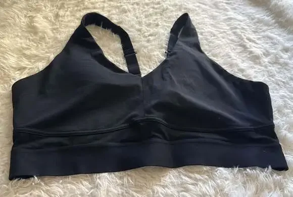 Fabletics Oasis‎ High Impact Sports Bra in Black