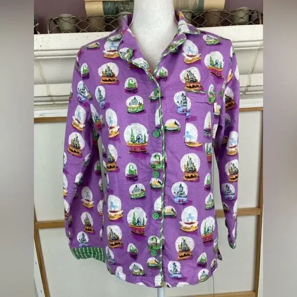 Munki Munki snow globes of famous places magical pj top extra soft flannel