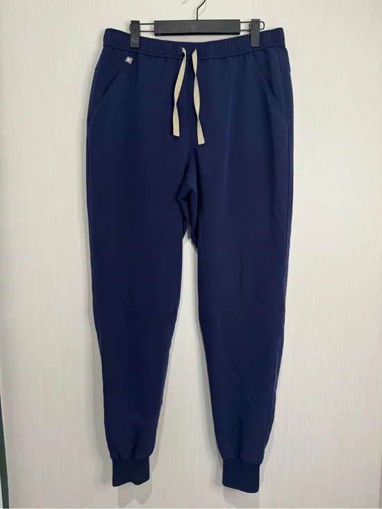 FIGS Tansen Jogger Scrub Pants. Navy. Blue. Medium. No flaws noted!