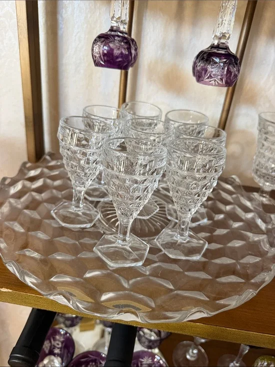 Set of 9 Vintage Fostoria cordial glasses with Tray