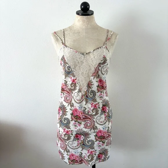 Vintage 90s Victoria’s Secret paisley satin slip dress negligée gold label small