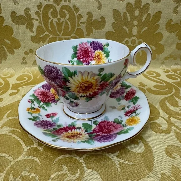 Autumn Glory Fine Bone China England Teacup and Saucer Set