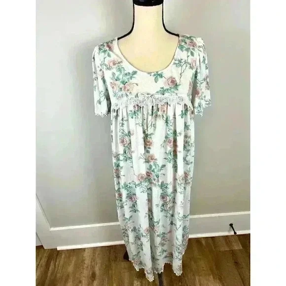 Vtg Barbizon Long Nightgown Short Sleeve Floral Ruffle Lace Cotton Blend M