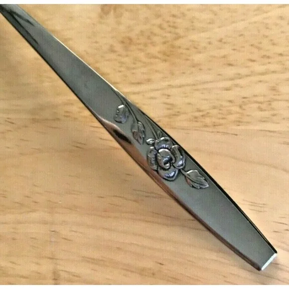 Oneida OUR ROSE Stainless‎ Forever Rose SSS Scientific Flatware Serving Spoon