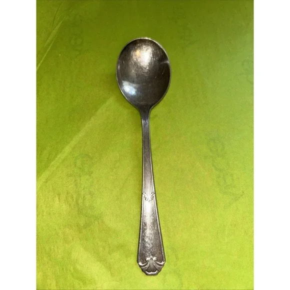Wm Rogers Manufacturing Co Silver‎ IS Soup Spoon Vintage
