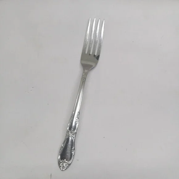Oneida / WM A Rogers Fenway Stainless Steel Dinner Fork-Floral-Glossy-Daydream