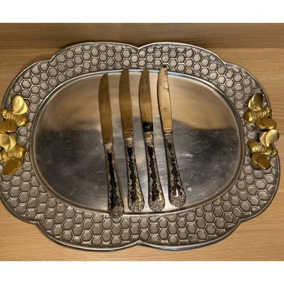 Vintage WM Rogers & Sons Enchanted Rose Pattern Silverware Plated 4 Knives