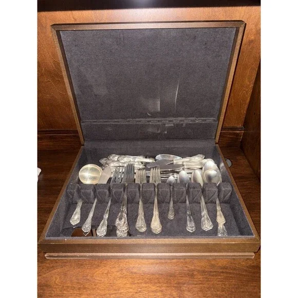 31-Piece Set of Gorham Sterling Silver Flatware Chateau Rose w/ Storage Box