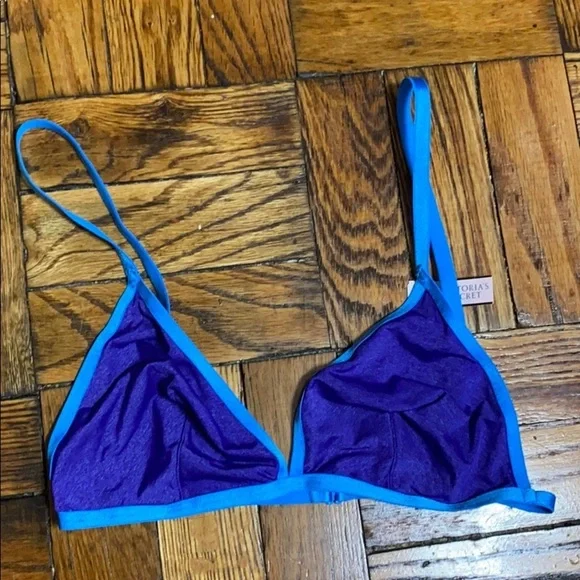 NWT Victoria’s Secret blue bralette size: S